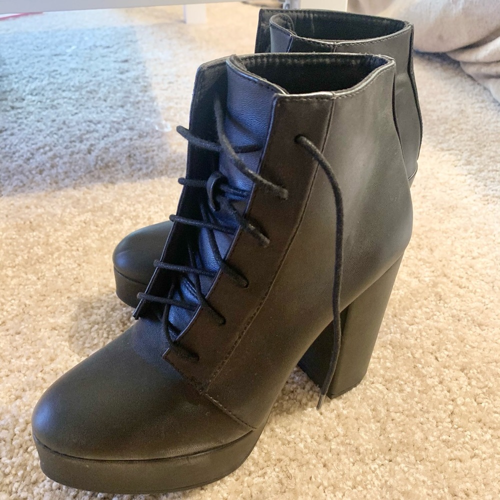 Forever 21 heeled black lace up boots